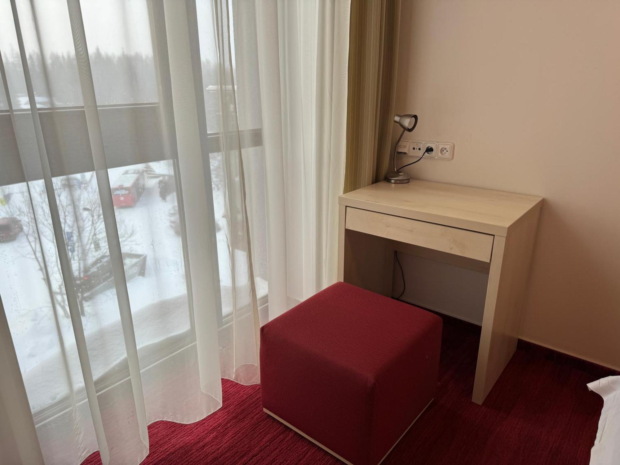 Apartment With Mountain View In Hotel Crocus, Strbske Pleso Exterior photo